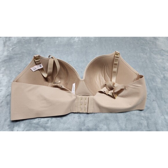 Victoria's Secret 44C Praline Love Cloud Smooth Wireless Push-Up Plunge Bra NWT - Picture 4 of 5